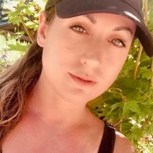 Meet your Posher, Bonnie